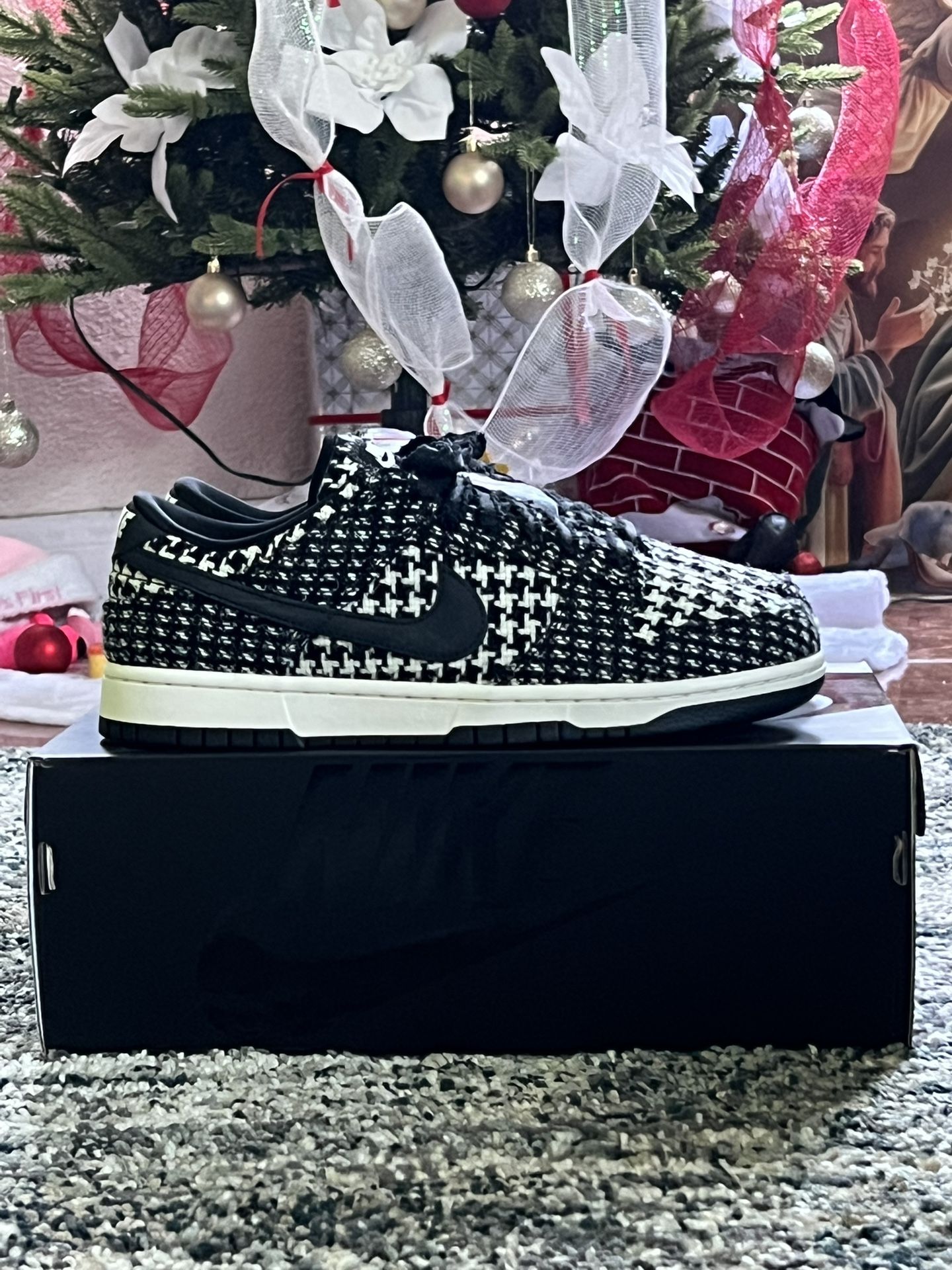 Nike Dunk Low x Harris Tweed White Black. Size 9 Men