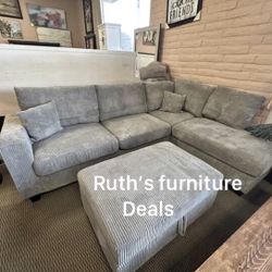 Beautiful 3-Pc Sectional Set With Ottoman Storage 