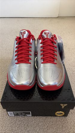Kobe 5 x Caitlin Clark Rookie of Year  Sz 9.5M