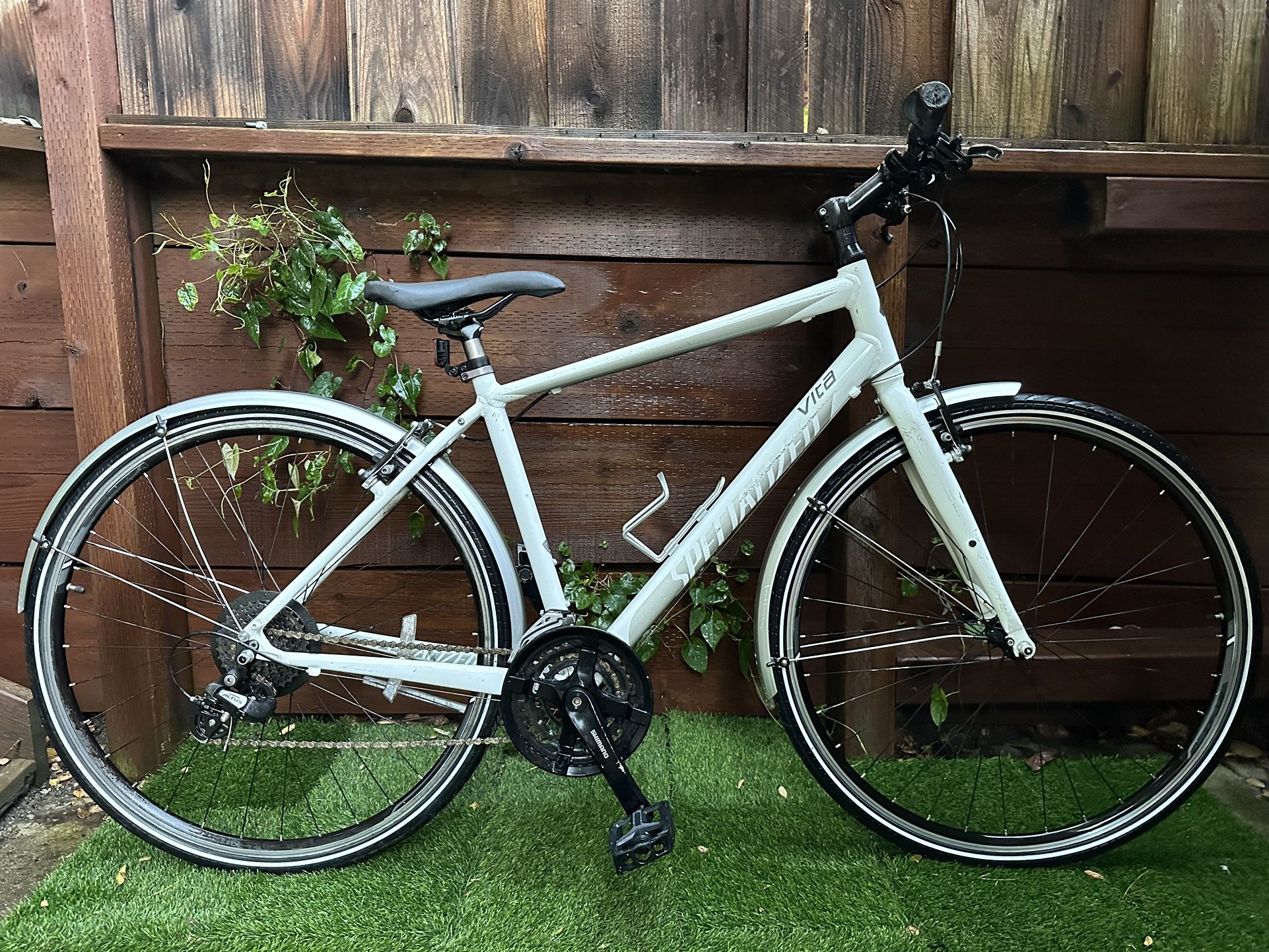 Specialized Vita Hybrid Bike
