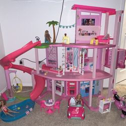 Barbie Dream House 