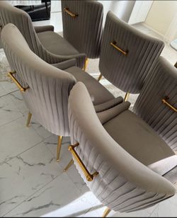 6 dining chairs!