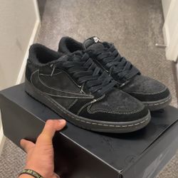 Travis Scott Phantoms Size 11