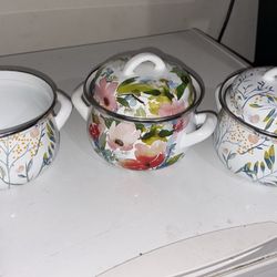 Crofton Casserole Pot Dutch Oven 1 Qt. Floral Enamelware Double Handle w/ Lid