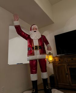 8ft tall Santa