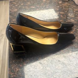 Saks Fifth Avenue Ninety Union Black Heels 