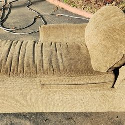 CHAISE LOUNGING CHAIR