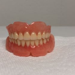 Denture