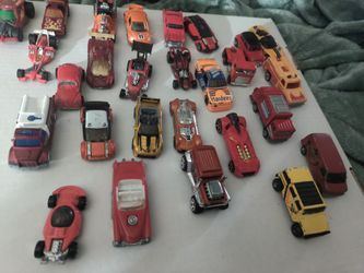 MATCH BOX AND HOT WHEELS 