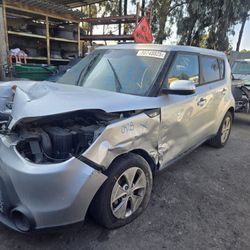 2014 Kia Soul 1.6L (Parts Only)