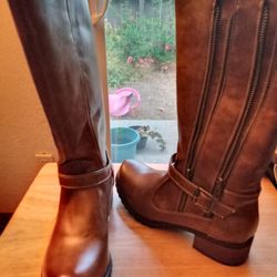 Women's  Man Made Boots