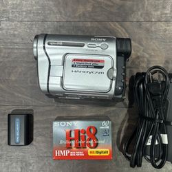 Sony Camcorder Hi8 Steady shot CCD-TRV138