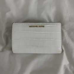 Empire Medium Crocodile Embossed Patent Leather Wallet