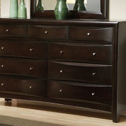 Brand New 9-Drawer Deep Cappuccino Dresser 