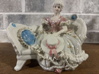 Vintage Porcelain Figure