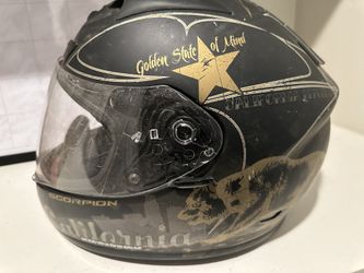 Cali Motorcycle Helmet Size L