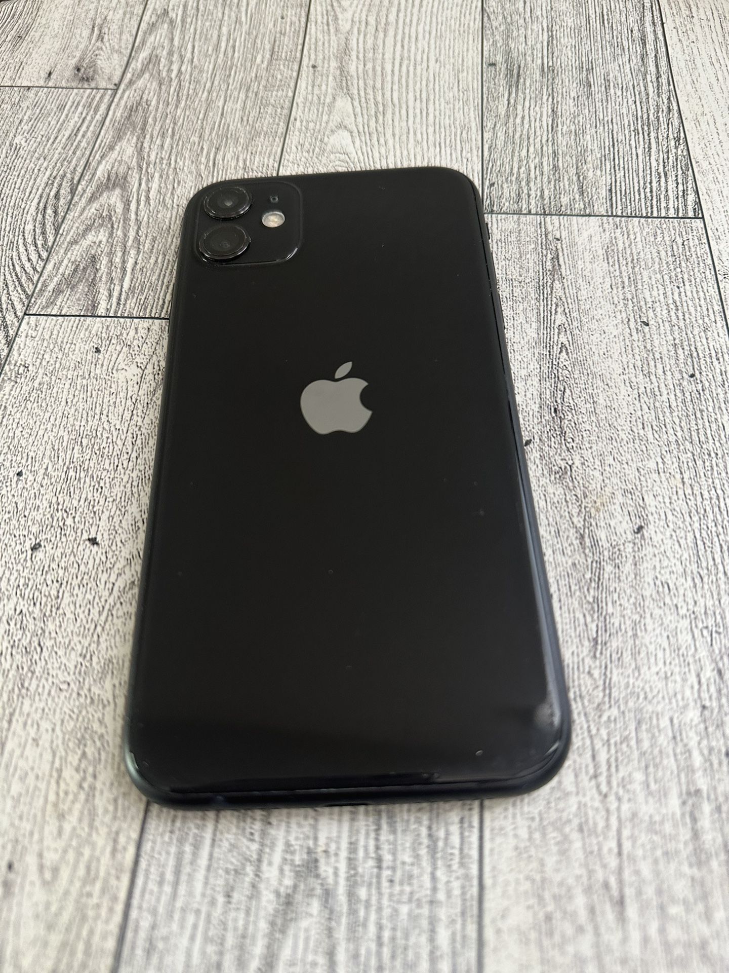 iPhone 11 (64GB) Unlocked 🌎 Liberado