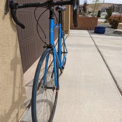 Good–56 2009 Rodriguez Road Bike