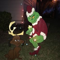 The grinch and Max (dog)