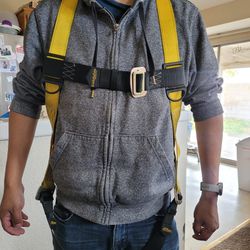 Safety Harness For Warehouse 