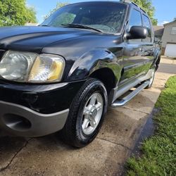 2002 Ford Explorer Sport Trac