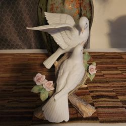 HOME INTERIOR PALOMAS