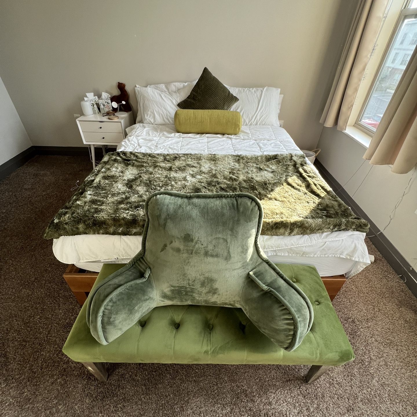 Queen Bed Frame mattress 