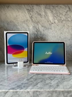 LIKE NEW — Apple iPad 11-inch iPad A16 Chip with Wifi (Wi-Fi Only) — 128GB — Blue — with FREE Accessories! — Full Setup Ready for Work or School