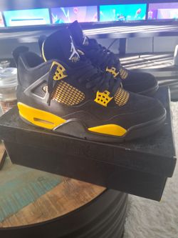 Jordan Thunder 4s