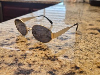 Sun glasses