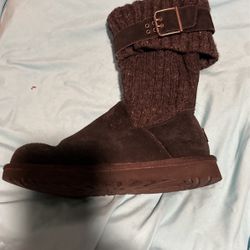 Ugg Size 7 Half boot now $20!!!