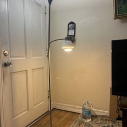 GRAN VENTA DE GARAGE DE LA COMUNIDAD EN MISSION HILLS CA SÁBADO 18 De ABRIL DE 7 A 2 Pm  