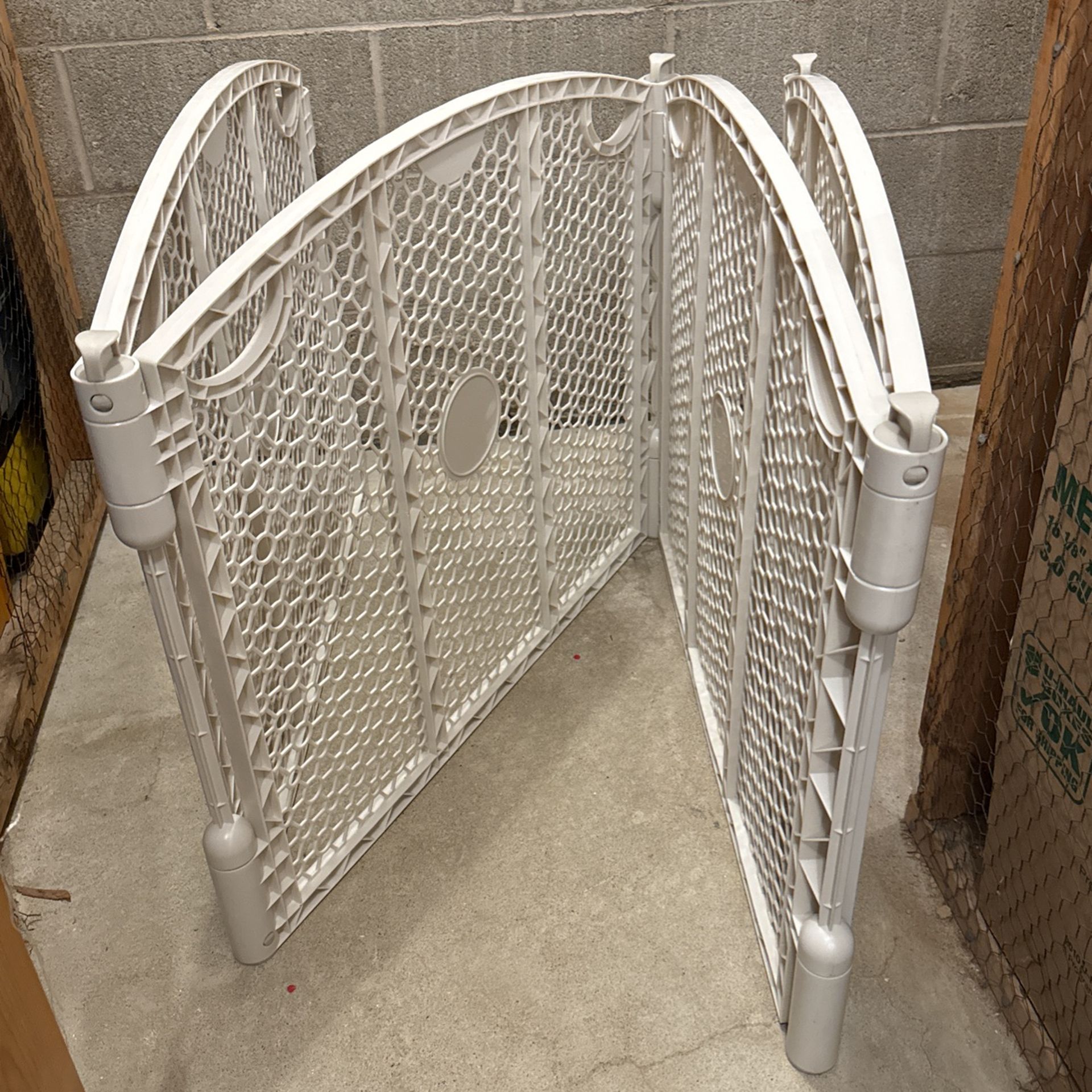 Fence for the child 4 pieces