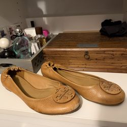 Women’s Tan Leather Size 8.5 Tory Burch Flats