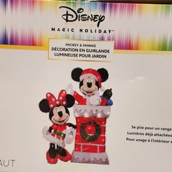 Disney Mickey and Minnie Tinsel Light Yard Decoration 