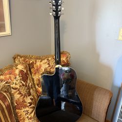 Guitarra Con Su Bulto 