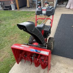 Snowthrower 