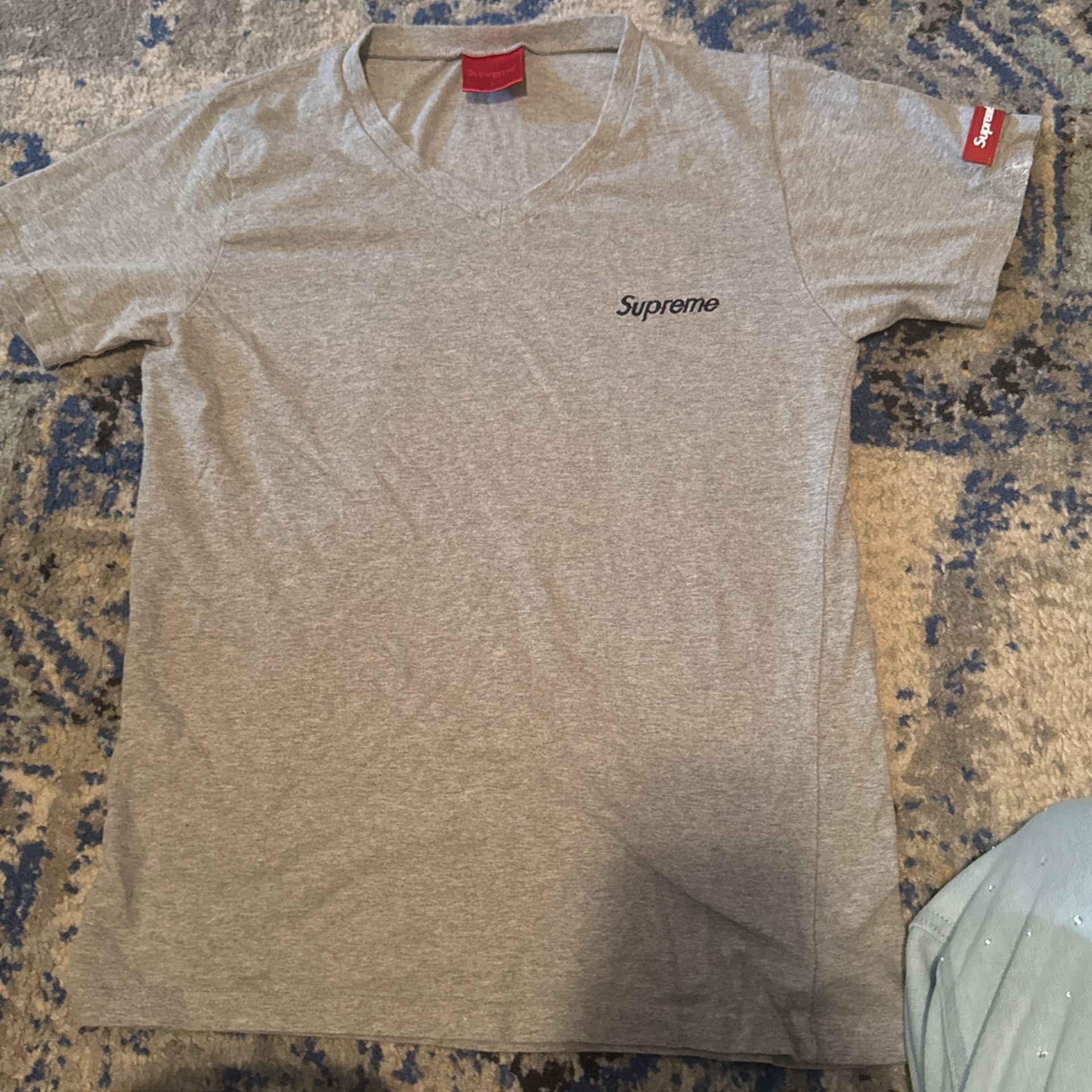 supreme t shirt 