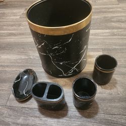 Black, White, And Gold Trim Bathroom Set