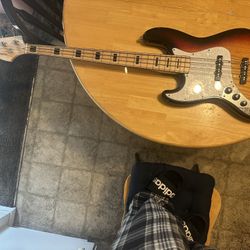 Left Handed Bass Guitar 