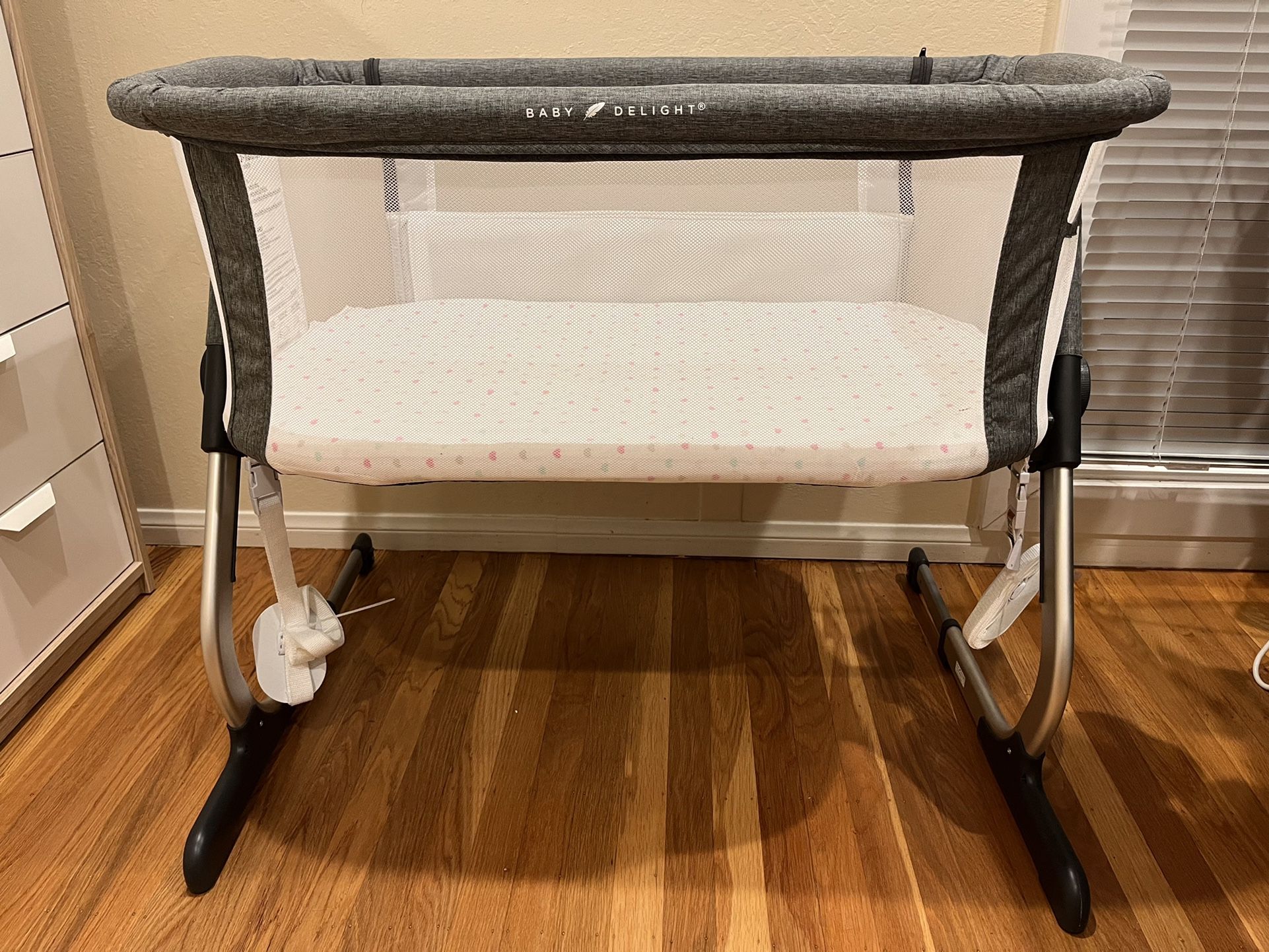 Baby Delight Bassinet & Bedside Sleeper
