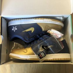 Nike SB Dunk Low QS x Supreme Navy Jewel Swoosh Metallic Gold 2019 Size 11