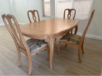 Dinning Set