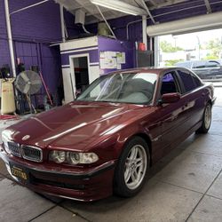 2001 BMW 740i M Sport 