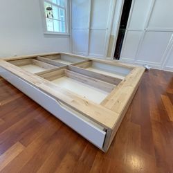 Solid Wood Full Size Bed Frame With Storage Drawers