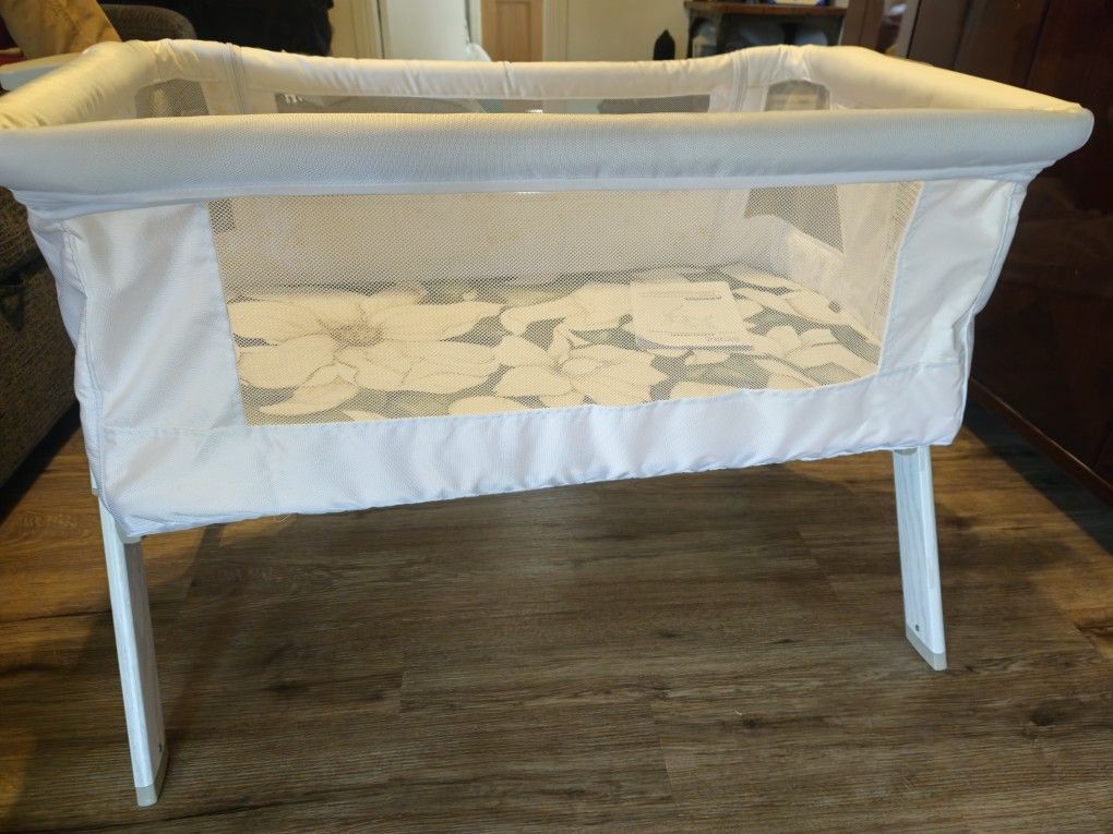 Évolur Bedside Sleeper / Bassinet