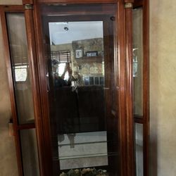 Curio cabinet