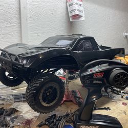 Traxxas Slash with castle esc
