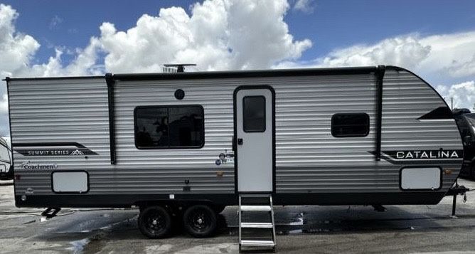 RV Trailer 26 Ft