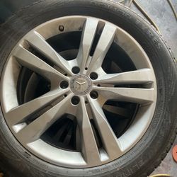 Mercedes Benz SUV Tires 